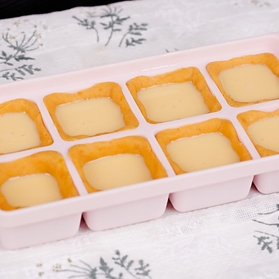 一道中式改良版的紅薯布丁，老人寶寶都能吃的小布丁